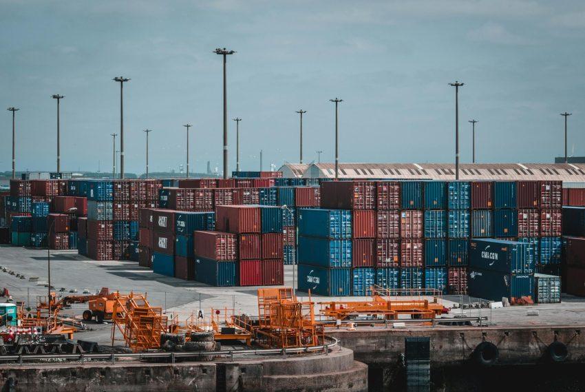 De voordelen van het huren van een container voor je project